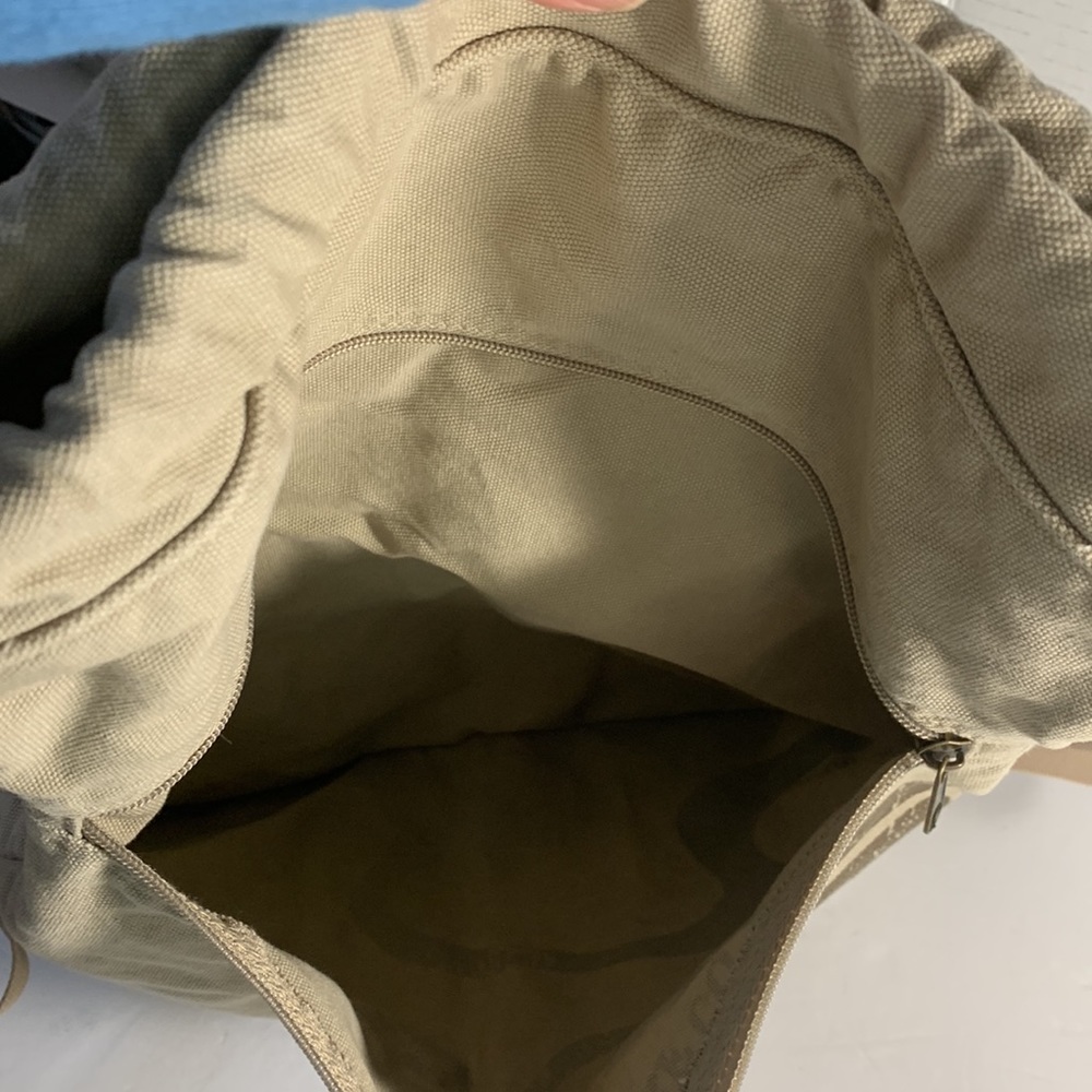 Authentic Pigment backpack - Picture 4 of 5
